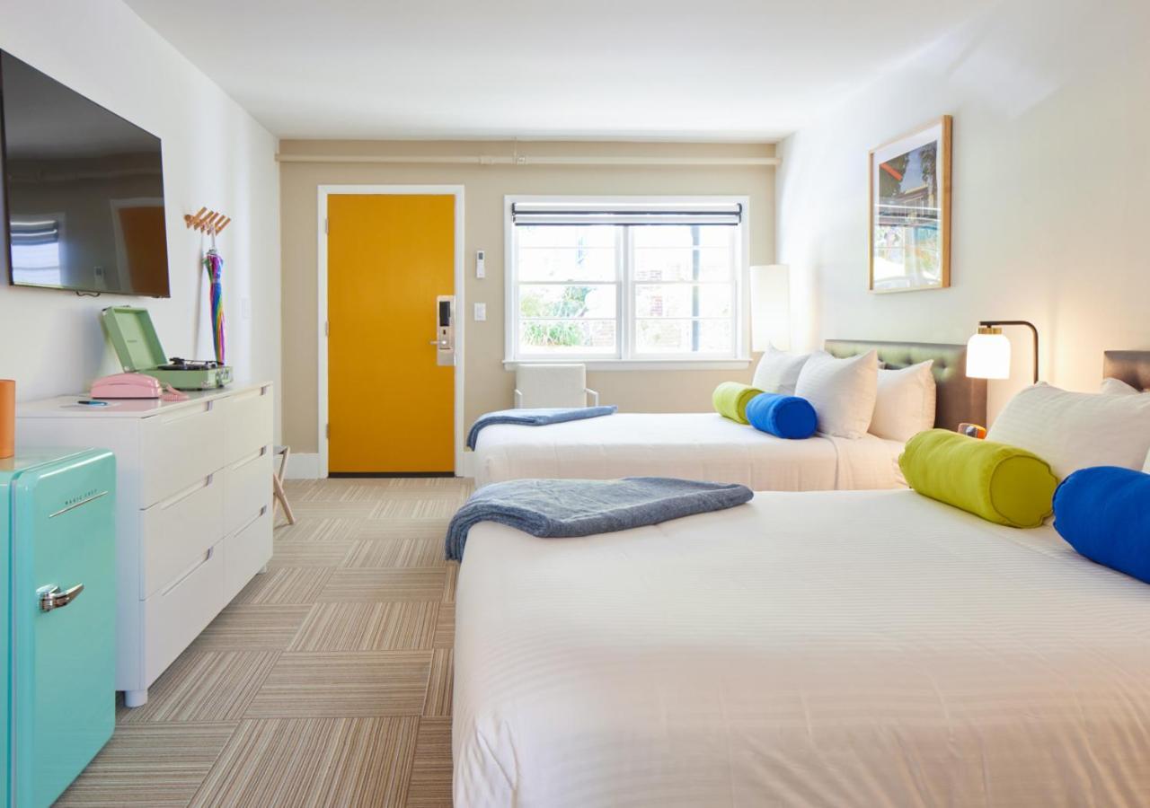 Little Mod Hotel At The University Charlottesville Extérieur photo