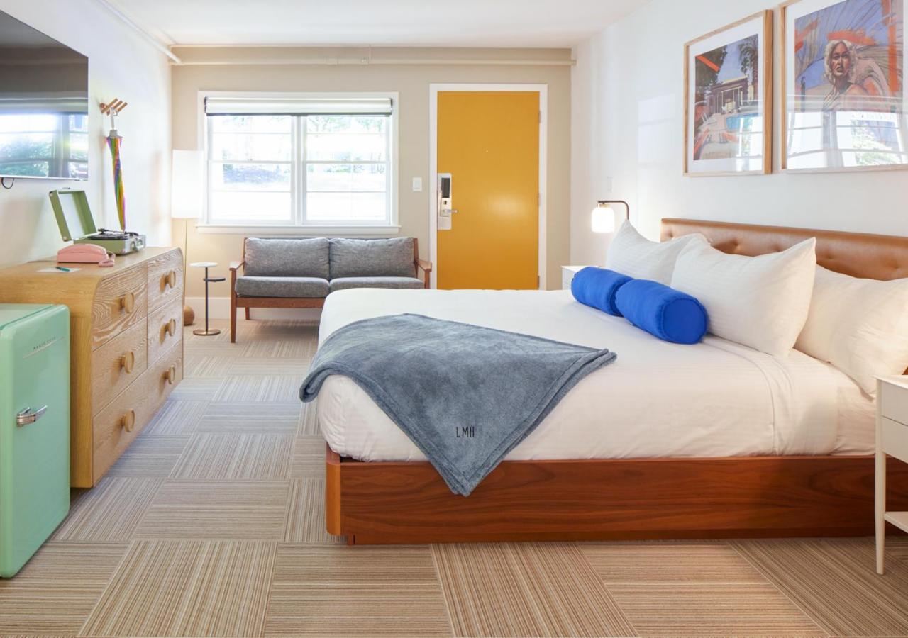 Little Mod Hotel At The University Charlottesville Extérieur photo