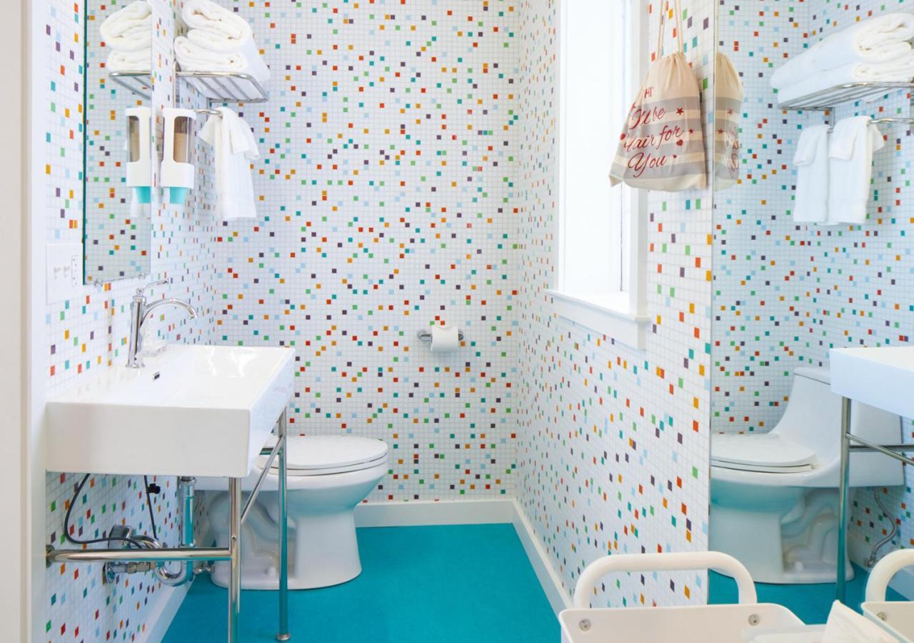 Little Mod Hotel At The University Charlottesville Extérieur photo