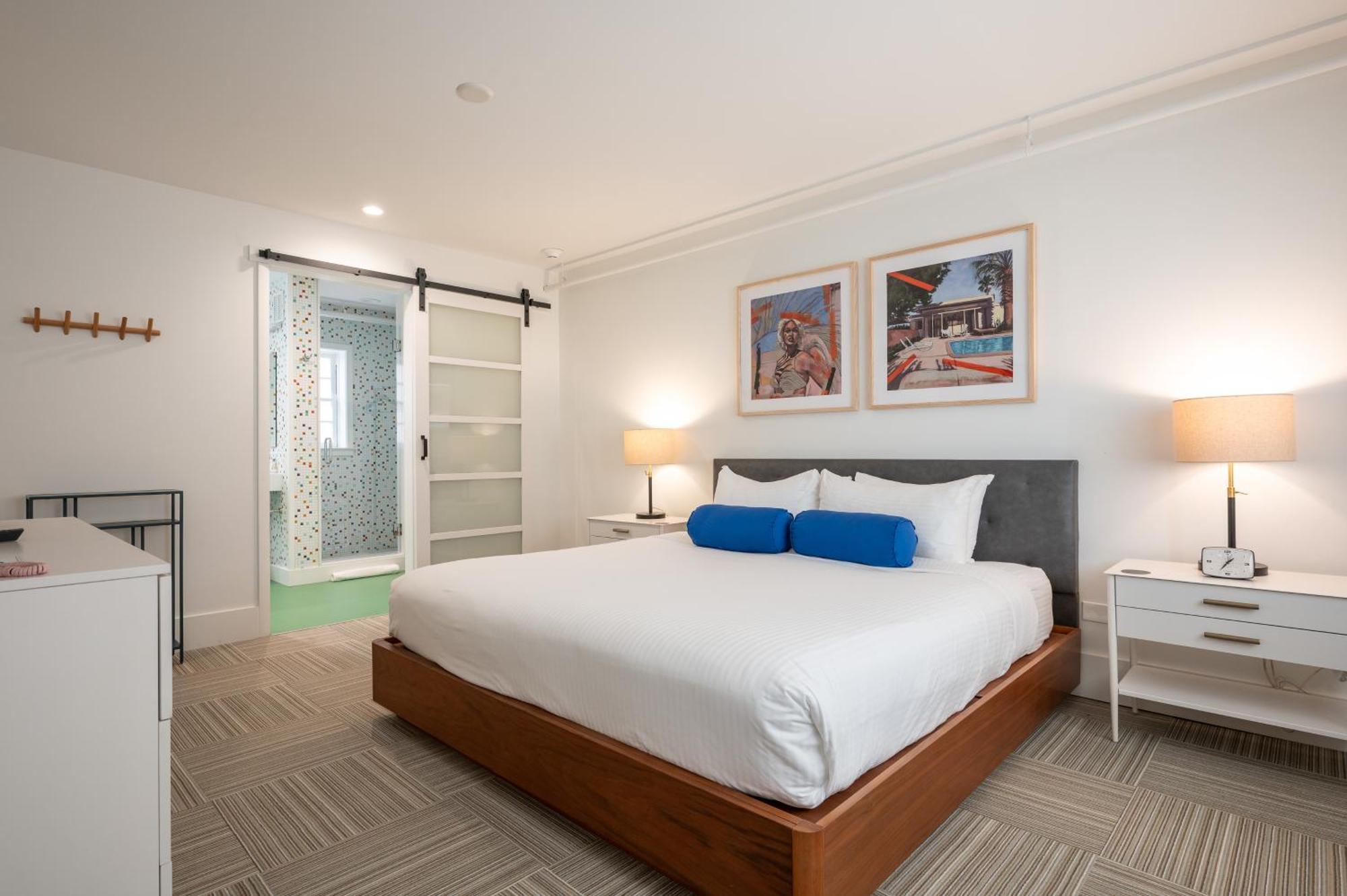 Little Mod Hotel At The University Charlottesville Extérieur photo