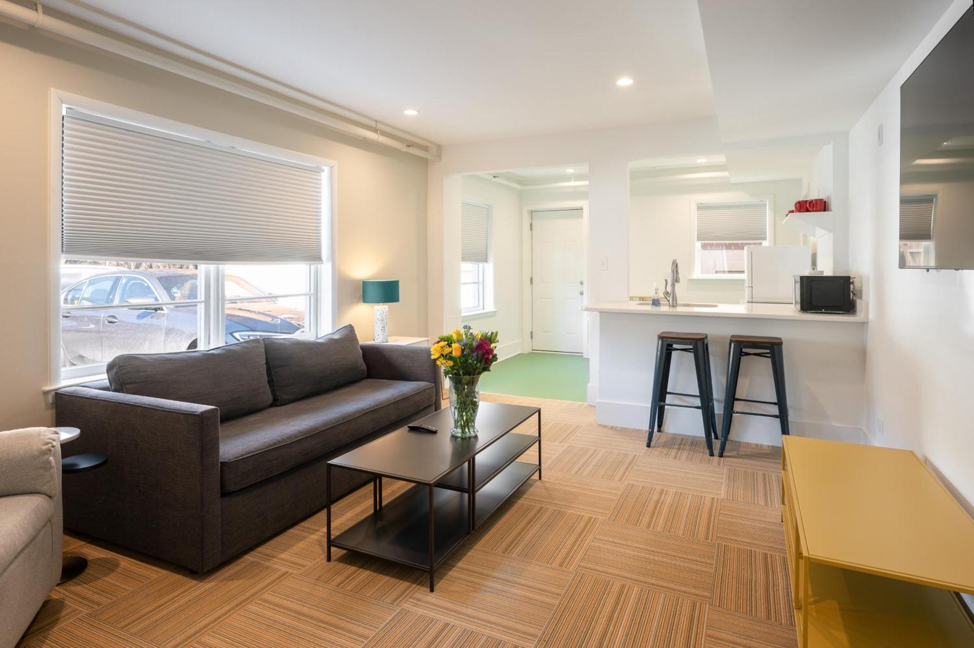 Little Mod Hotel At The University Charlottesville Extérieur photo